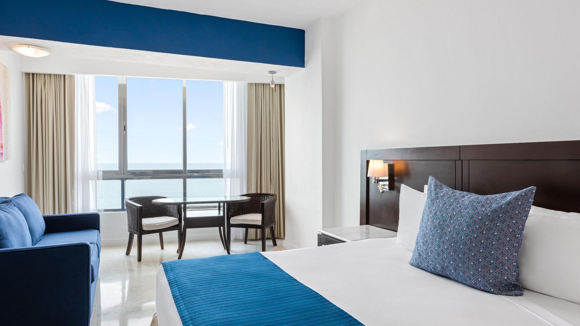 Park Royal Hotel 3*