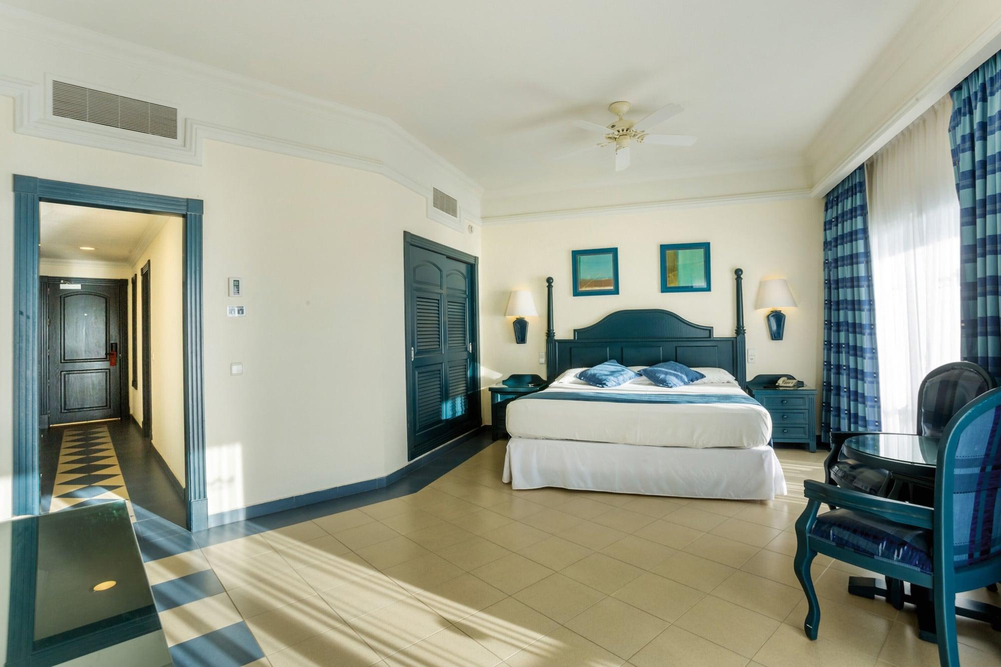 Riu Emerald Bay Hotel