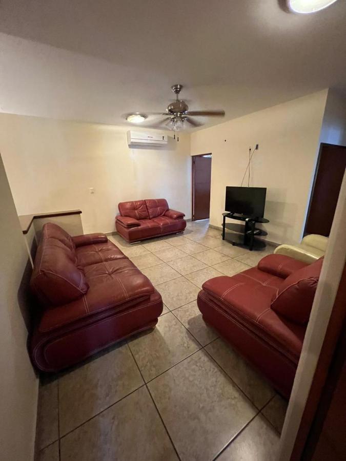 Casa4reynas Holiday home *