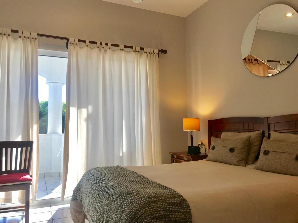 Peaceful Tropical On A Private Golf Course Apartamento
