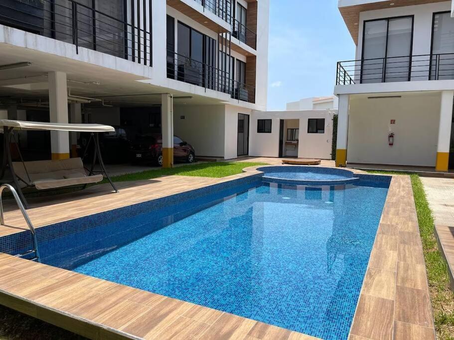 Beautiful With 4 Pools And Roofgarden