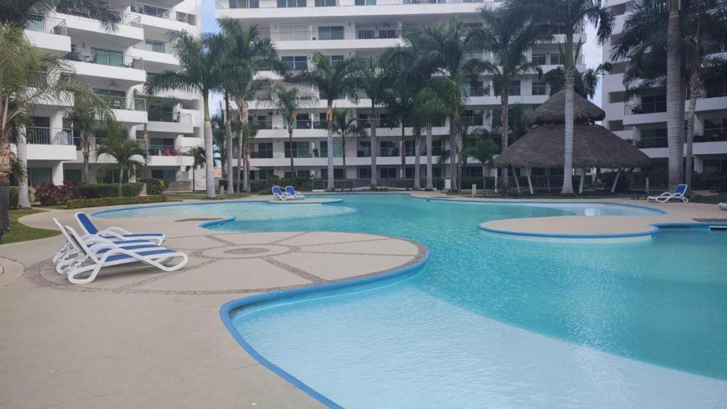 Apartamento Amplio Departamento En Marina Mazatlán