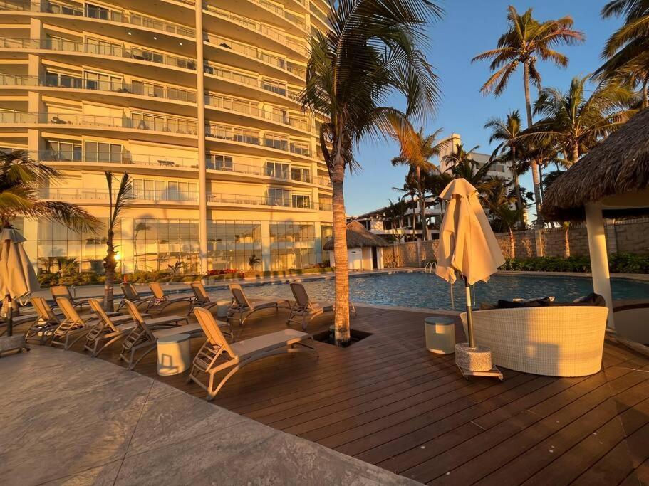 Apartamento Luxury Ocean View At Camino Al Mar/ Heated Pool *