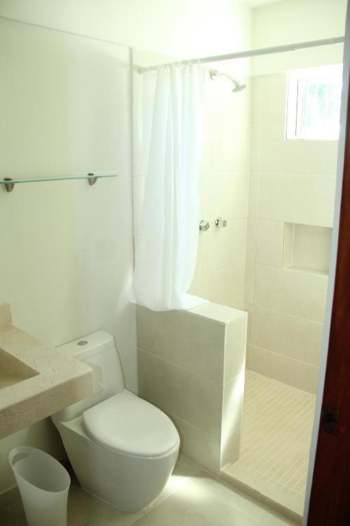 Amplio En Zona Residencial Bien Ubicada Cerca Del Mar Mazatlán