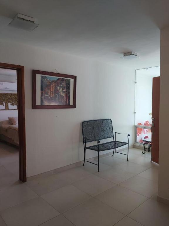 Apartamento Amplio En Zona Residencial Bien Ubicada Cerca Del Mar