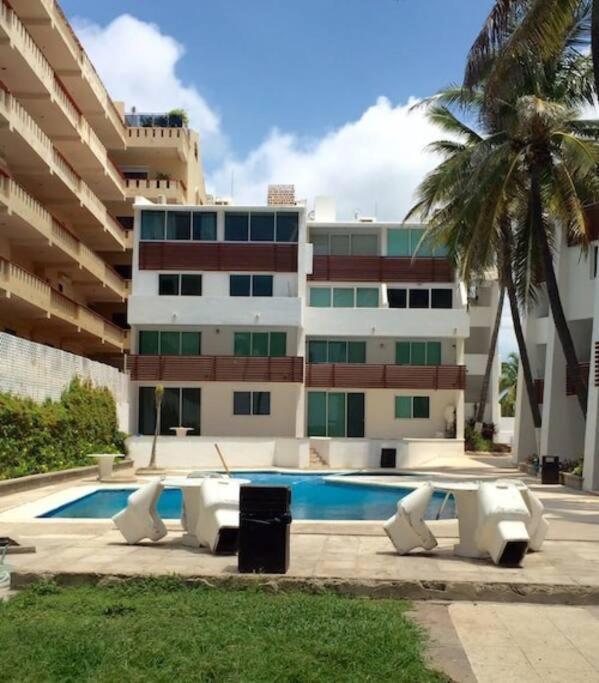 Marina Del Sol - Beautiful 2 Bdrm Sleeps 8 -ocean Front Apartamento *