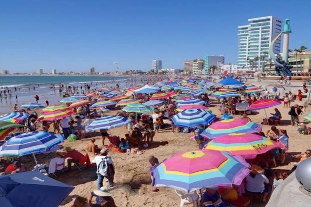 Apartamento Marina Del Sol - Beautiful 2 Bdrm Sleeps 8 -ocean Front Mazatlán