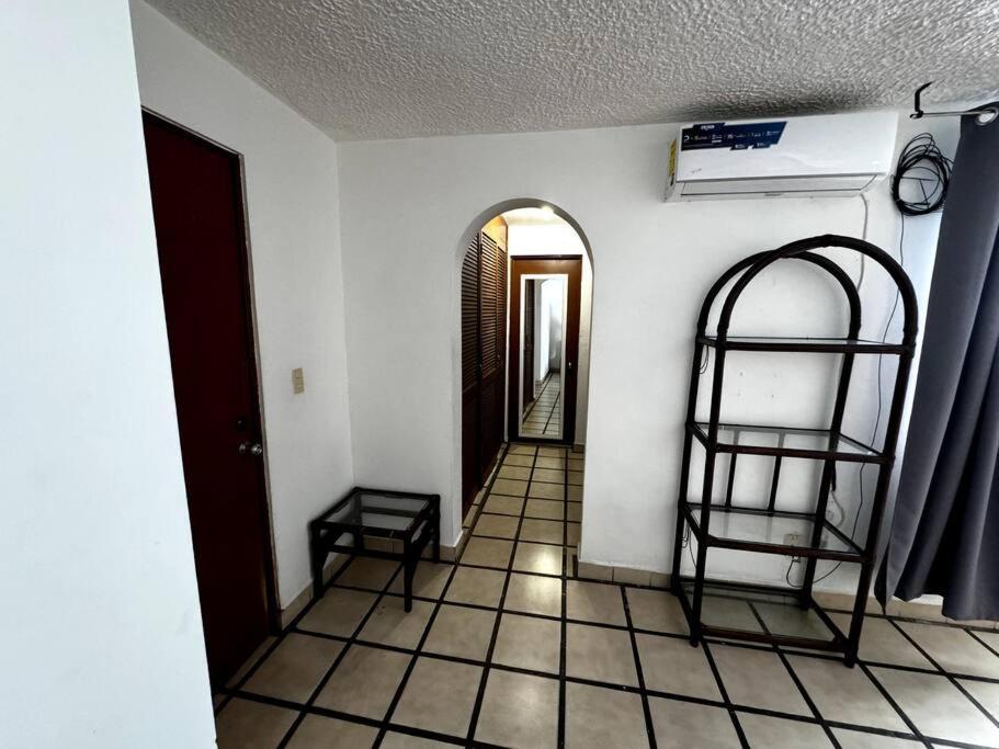 Casa Enfrente Del Mar Y Malecon! * Mazatlán