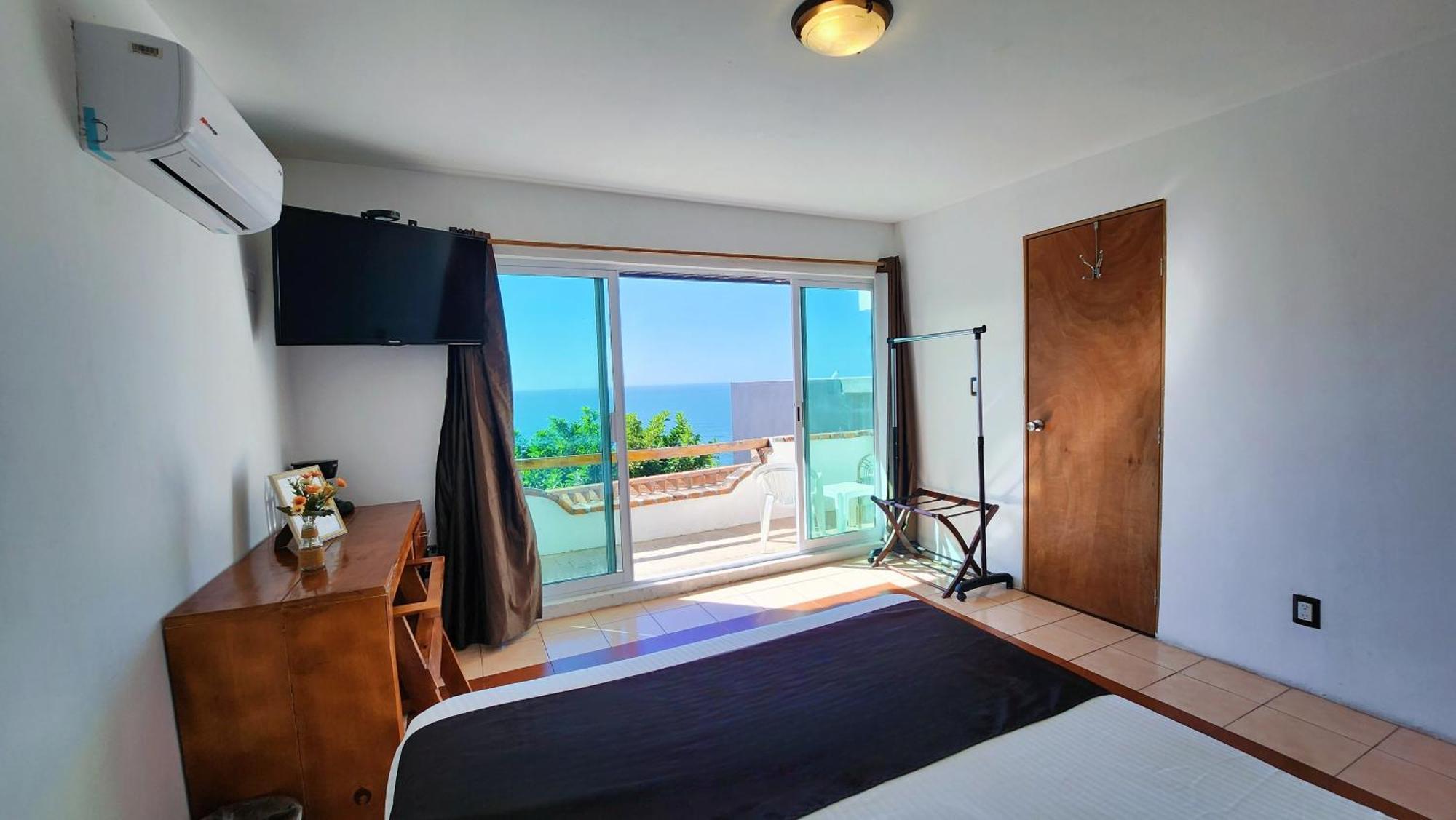 Hill House - Bed and breakfast