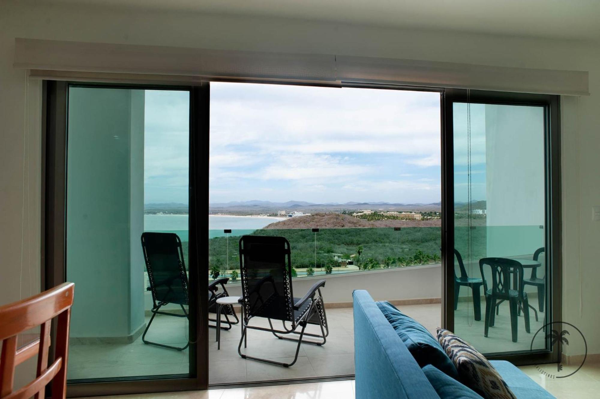 Spacious With Private Balcony & Ocean View - Brujas Apartamento Mazatlán