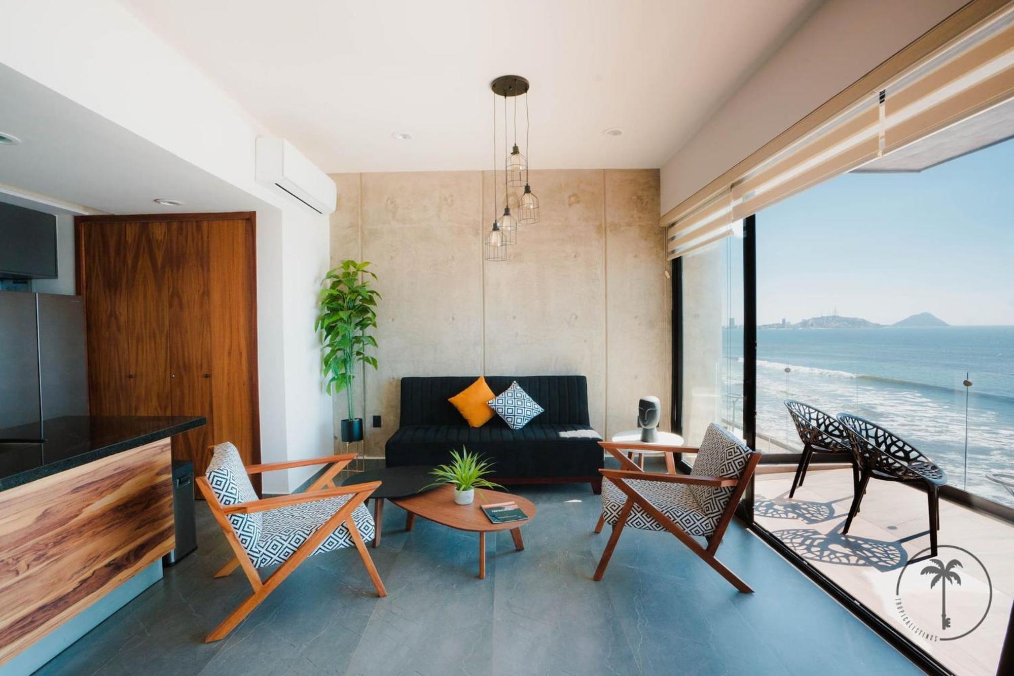 Apartamento Unique Facing The Coast, Mazatlan. *