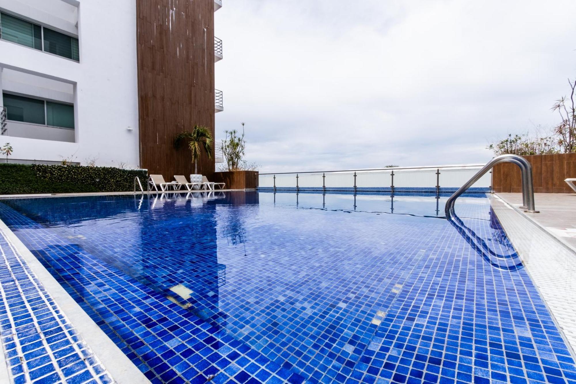 2min Plaza Galerias Y 5 Min De Playa By Partnerhost Apartamento Mazatlán