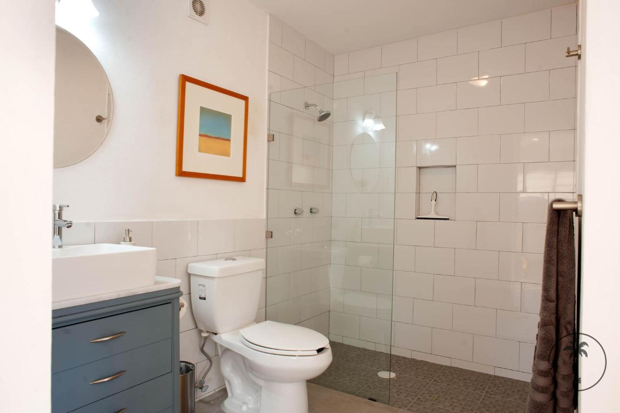Apartamento Cozy Apt. W/ Private Balcony & Great Lighting- Romanita 1