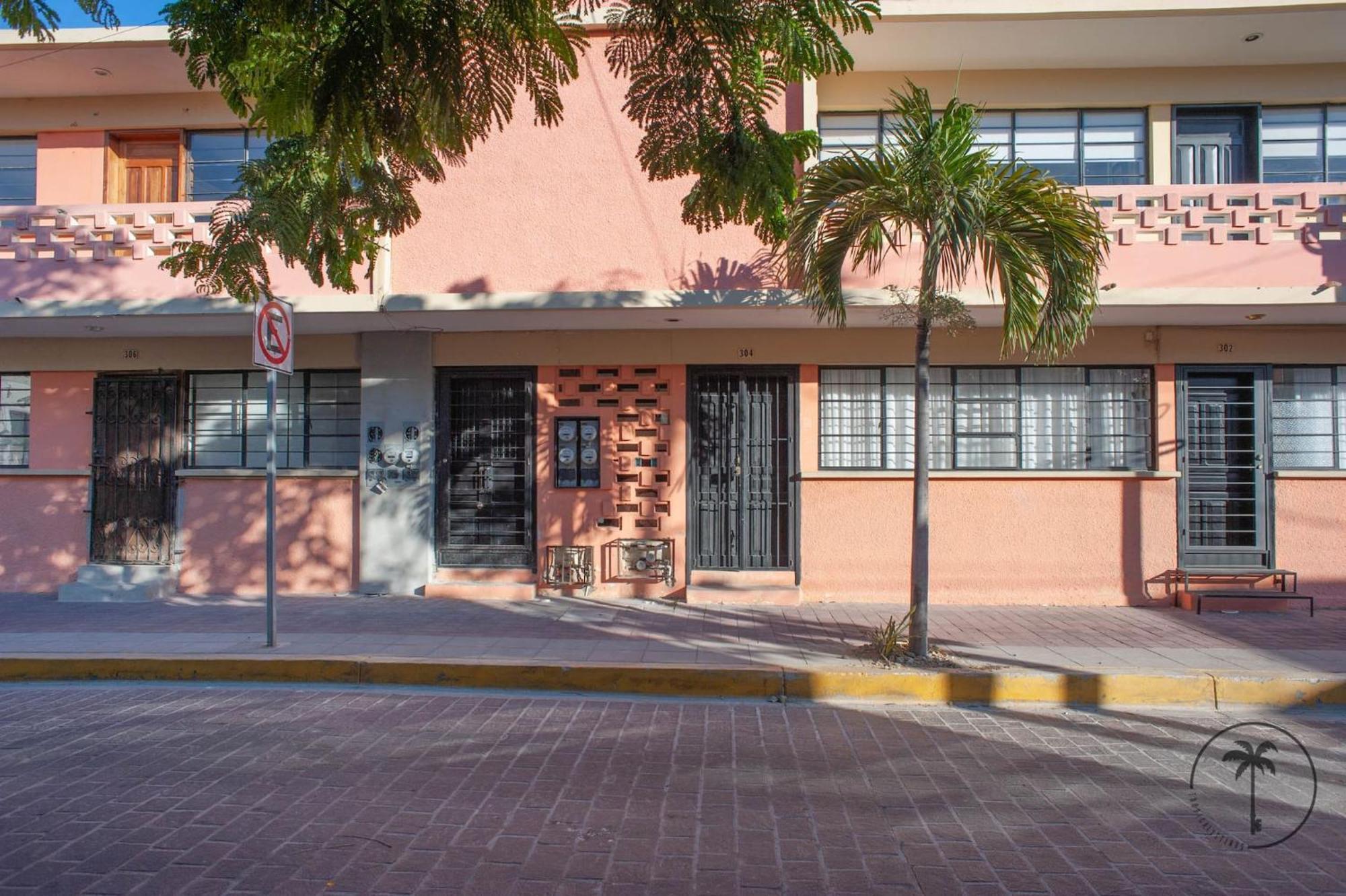 Apartamento Acogedor Dpto Bien Ubicado Con Buena Iluminacion - Romanita 2