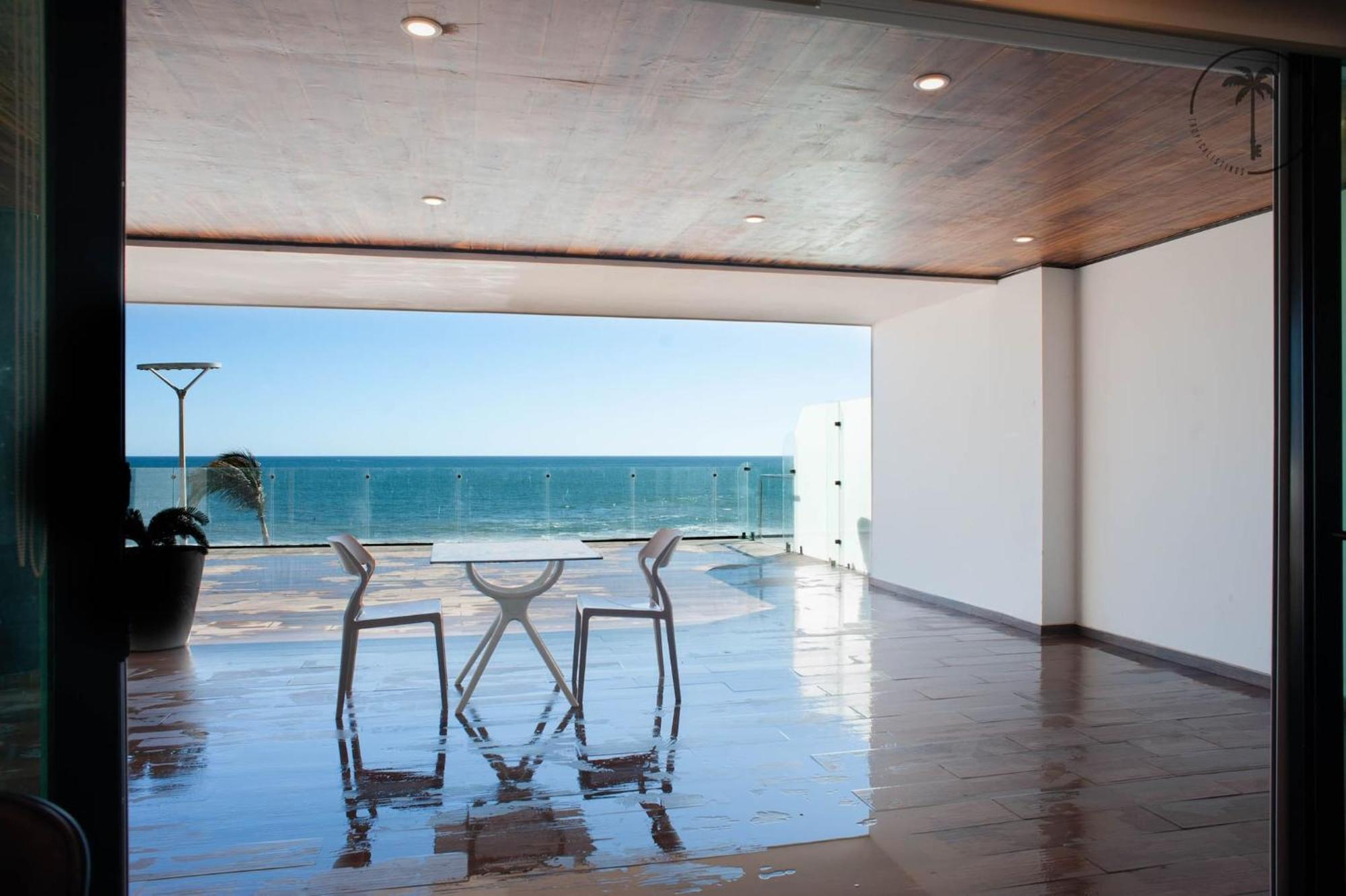 Stylish Apt. W/ Rooftop, Infinity Pool & Sea View * Mazatlán