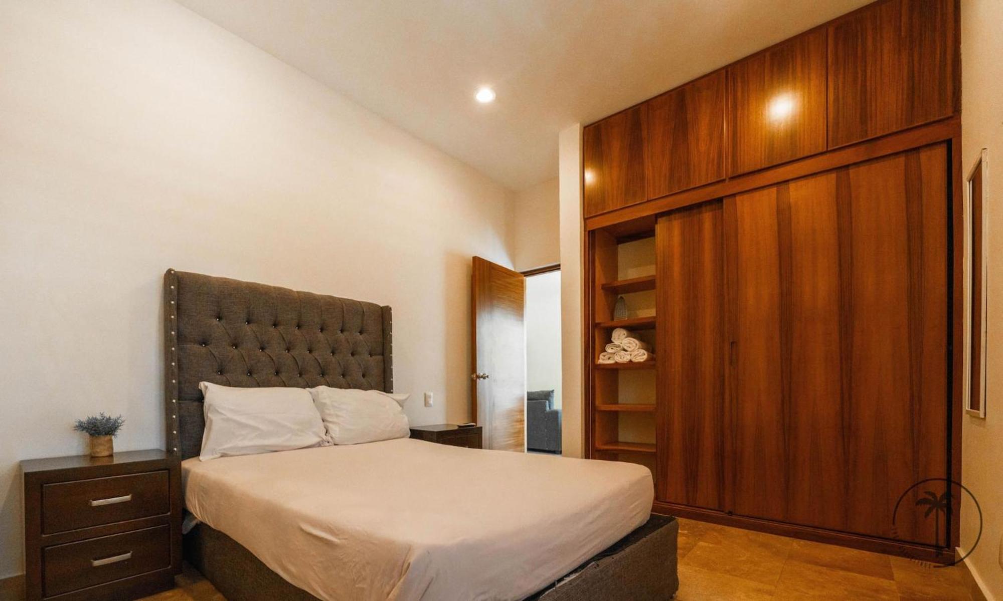 Comodo Dpto. C/ Balcon Priv. En Lomas De - Cerro Azul 105 B Apartamento Mazatlán