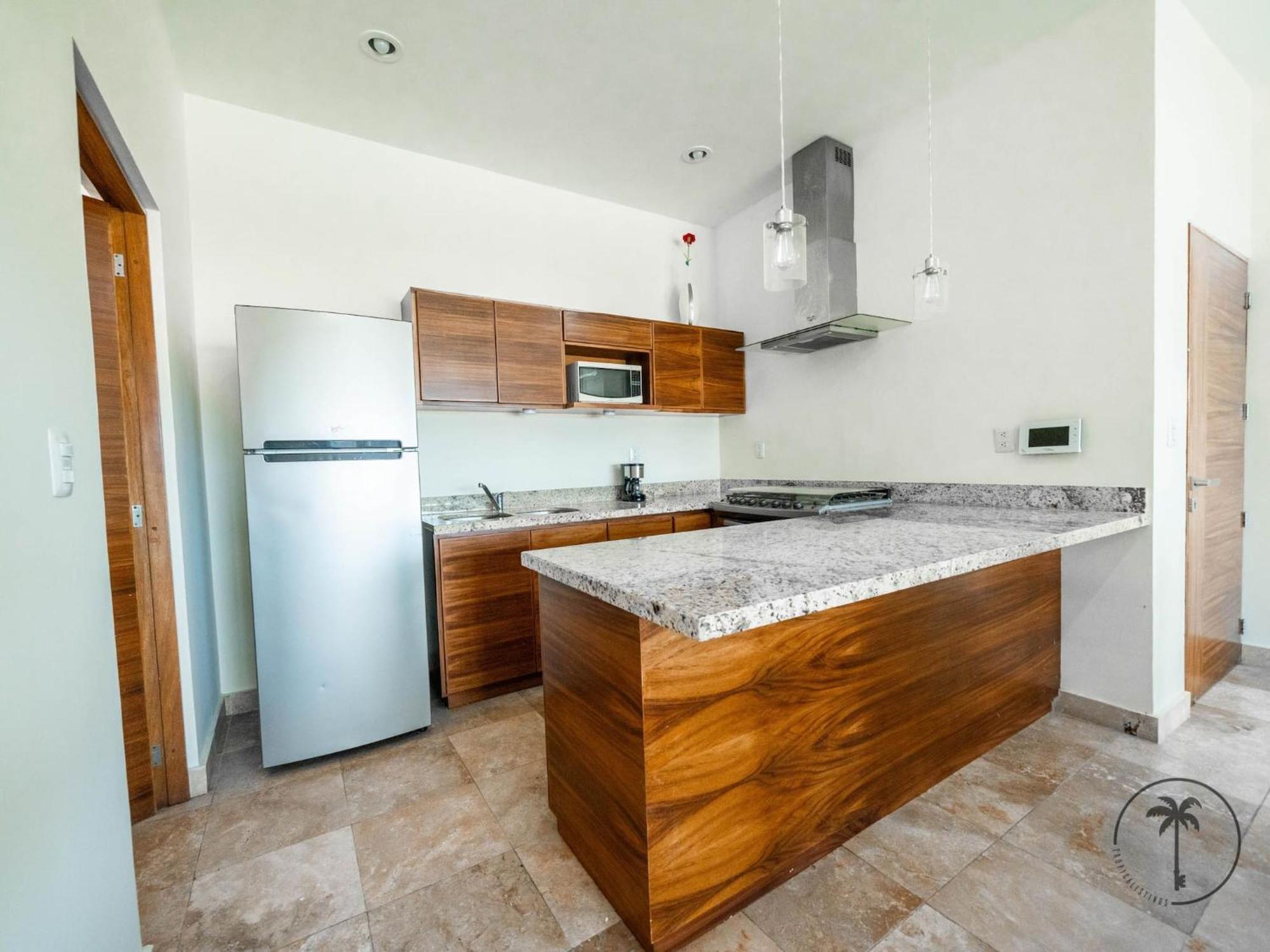 Apartamento Comodo Dpto. C/ Balcon Priv. En Lomas De - Cerro Azul 105 B Mazatlán