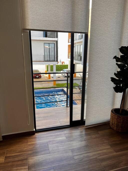 Ubicado En La Marina/cerca De La Playa/ 2 Albercas Apartamento