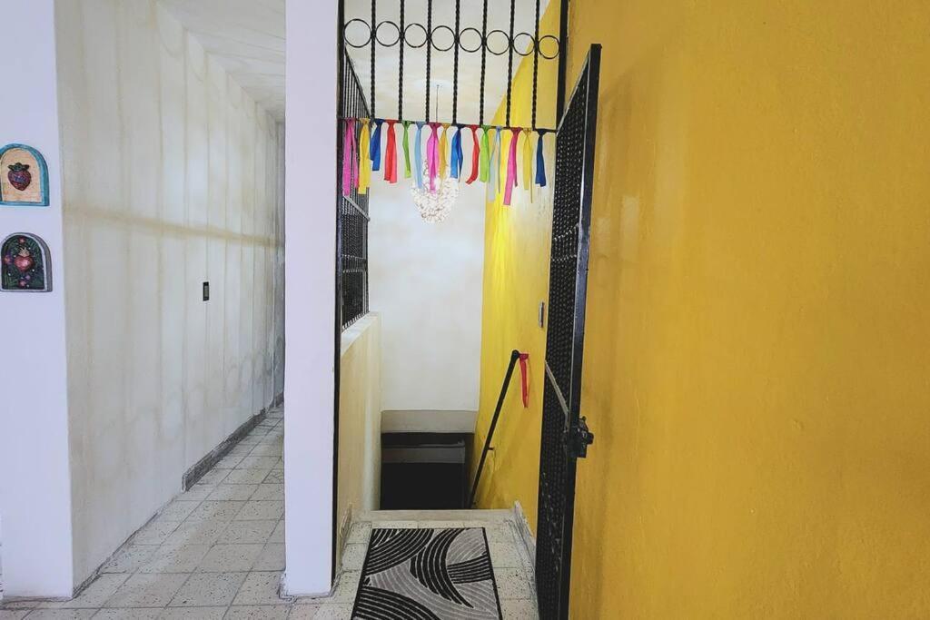 Casa Lola En El Centro De * Mazatlán