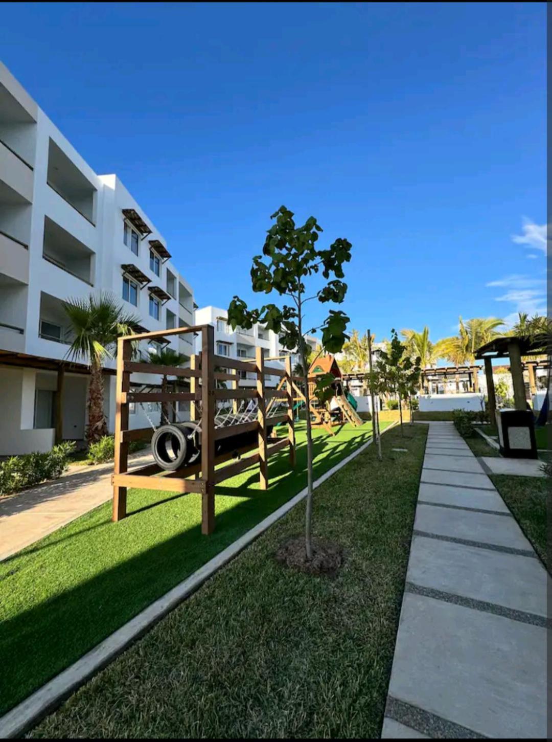Apartamento Departamento Planta Baja, A 1 Minuto De La Playa.