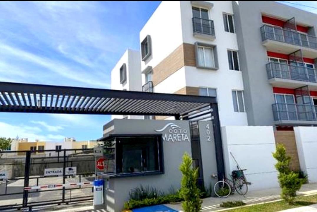 Excelente Departamento Con Alberca En Zona Exclusiva De - Residencial Coto Mareta 5 *