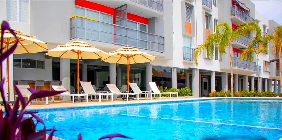 Excelente Departamento Con Alberca En Zona Exclusiva De - Residencial Coto Mareta 5 *