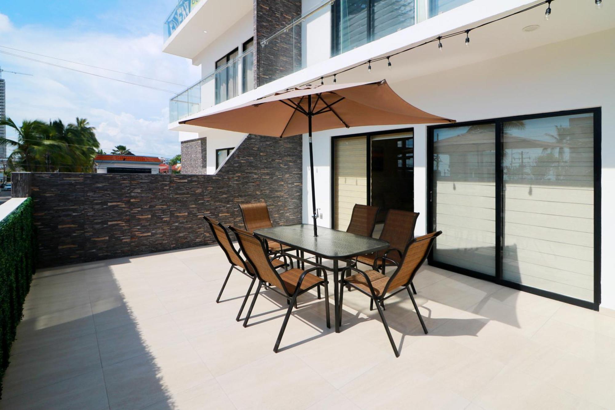 Apartamento Departamento Con Terraza Privada Y Alberca A 1 Cuadra Del Malecon - Flamingo 102 *