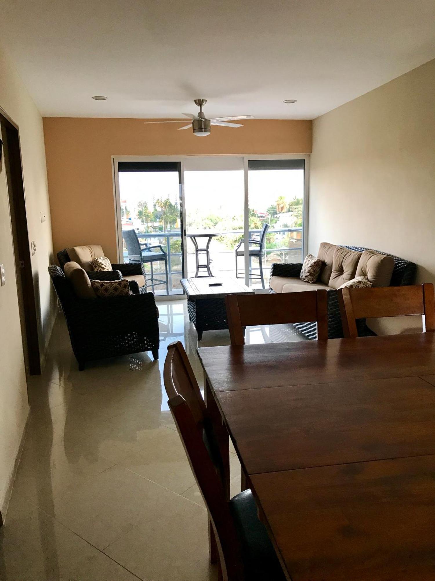 Excelente Dpto. Marina Muy Cerca De La Playa Apartamento