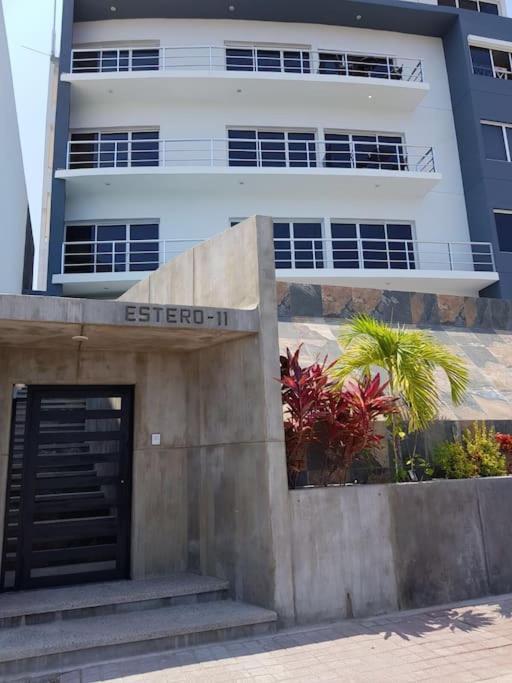 Apartamento Excelente Dpto. Marina Muy Cerca De La Playa *
