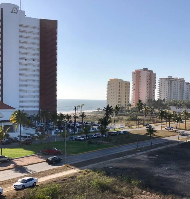 Apartamento Excelente Dpto. Marina Muy Cerca De La Playa Mazatlán