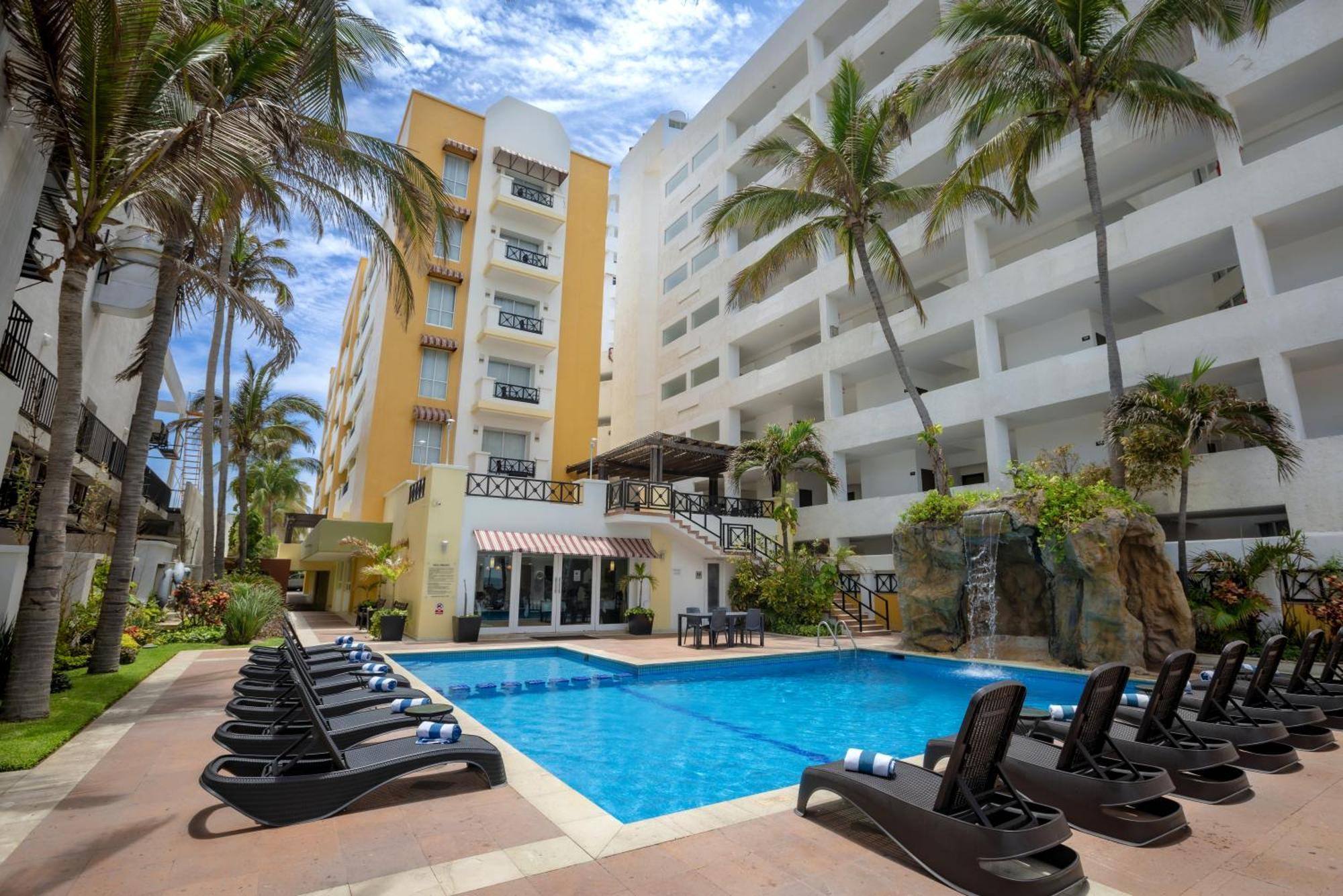 Western Freeman Zona Dorada 3*