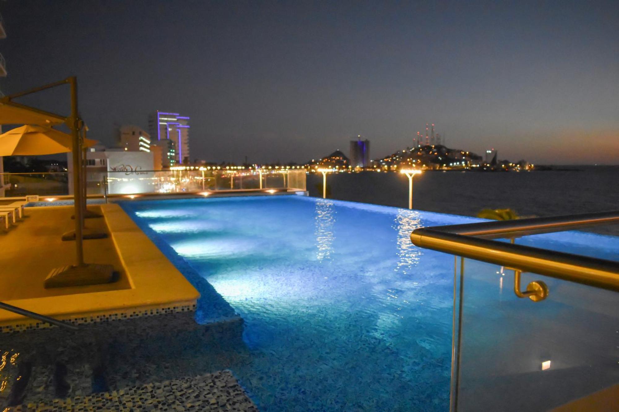 Sunset View 1801 - Penthouse Con Vista Al Mar En Malecon Apartment Mazatlan