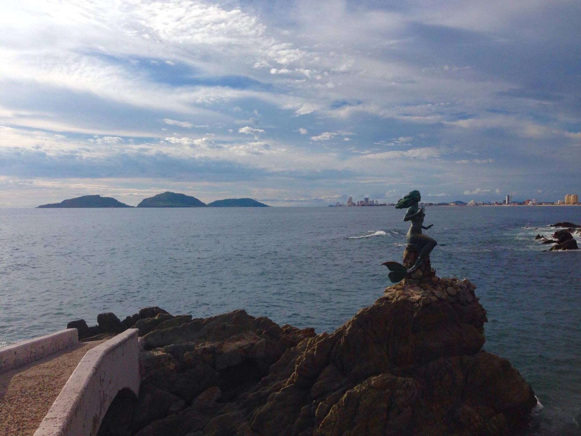 Alcantara The Beach, Shops, Good Wi-fi Сasa de vacaciones Mazatlán