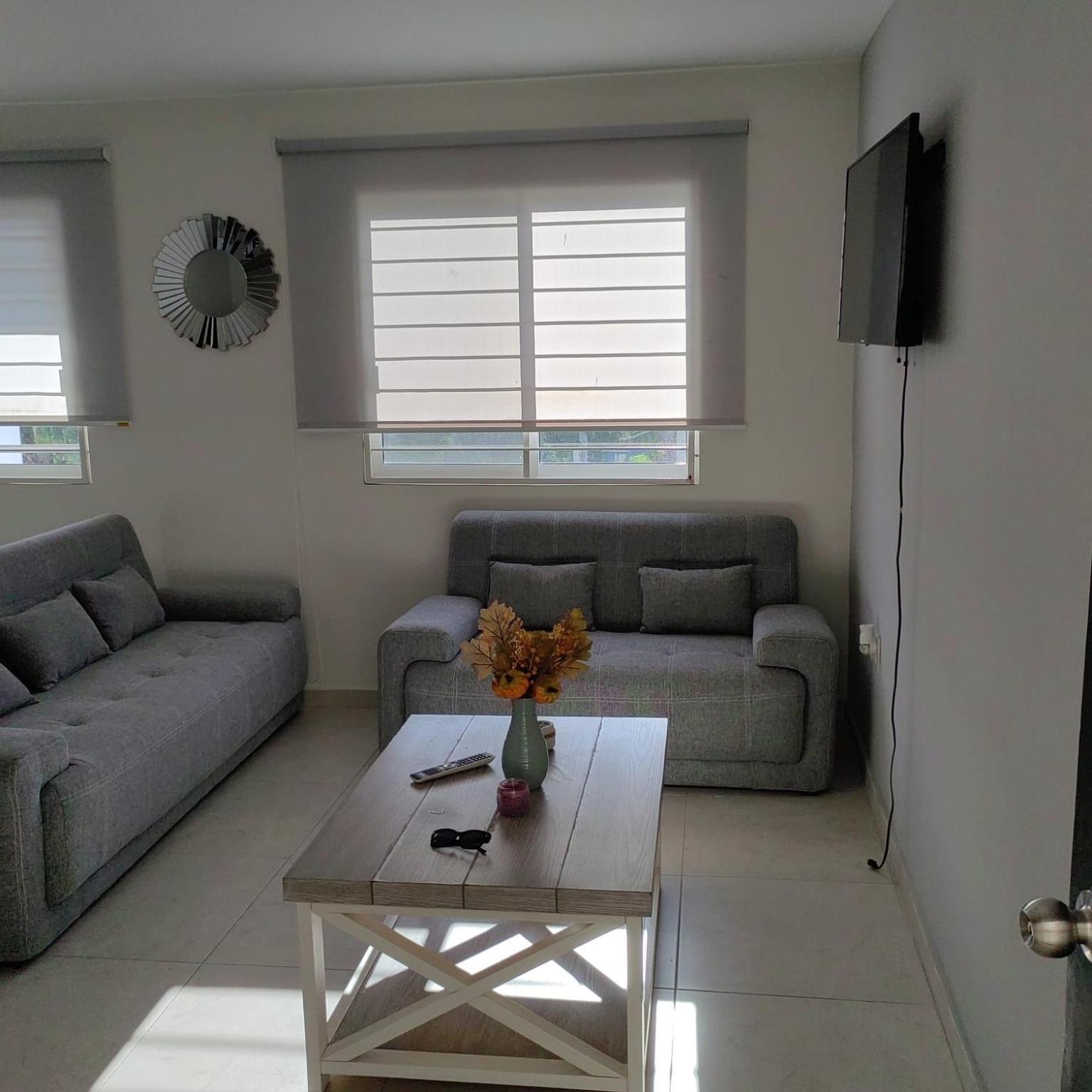 Departamento Zona Dorada 100 Mts De Playa Apartamento *