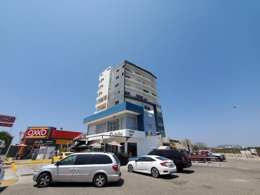 Apartamento Grande 1 Cuadra De Playa *