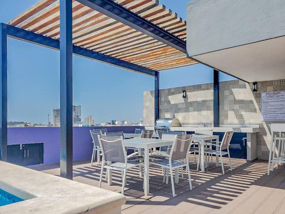 Lujoso Tiburon A 3 Cuadras De La Playa Apartamento Mazatlán
