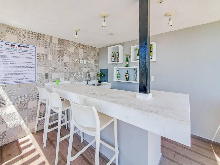 Apartamento Lujoso Tiburon A 3 Cuadras De La Playa *