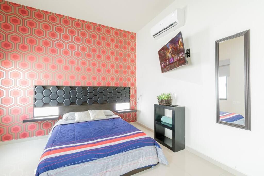 Penthouse Con Terraza En Zona Dorada Apartamento *