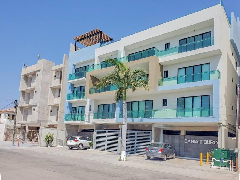Penthouse Con Terraza En Zona Dorada Apartamento *