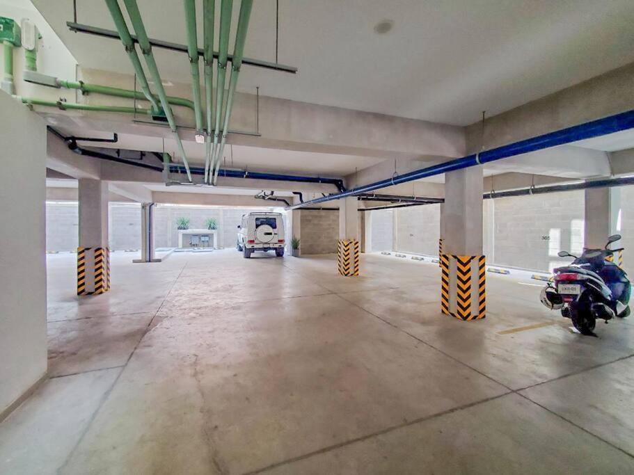 Apartamento Penthouse Con Terraza En Zona Dorada