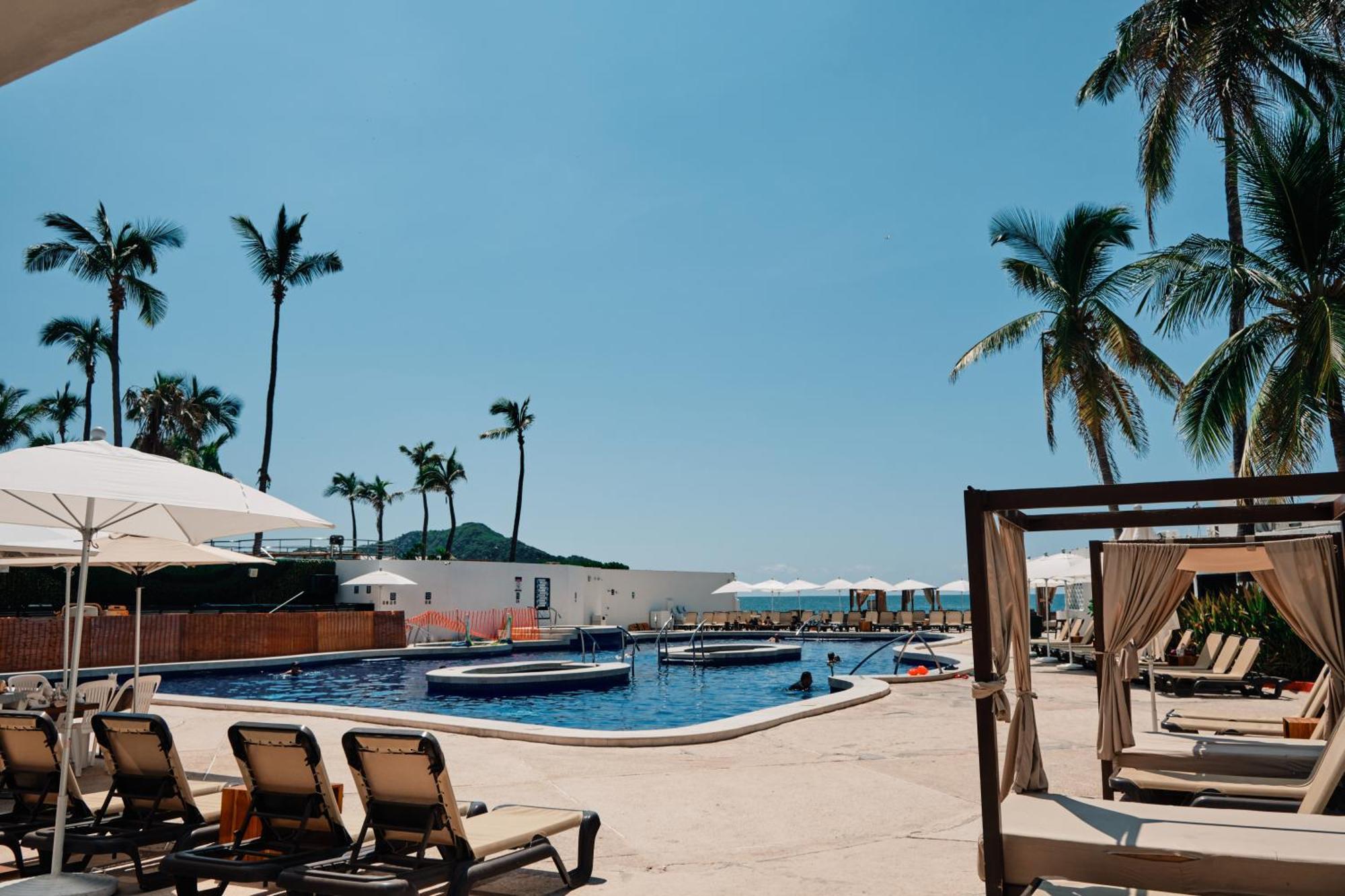 The At Mazatlán