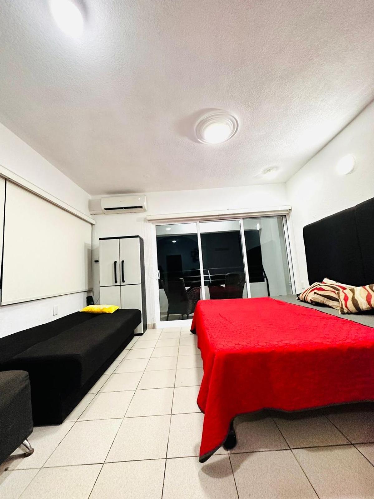 *loft Con Balcon En Playa De Zona Dorada Mazatlan* Apartamento *