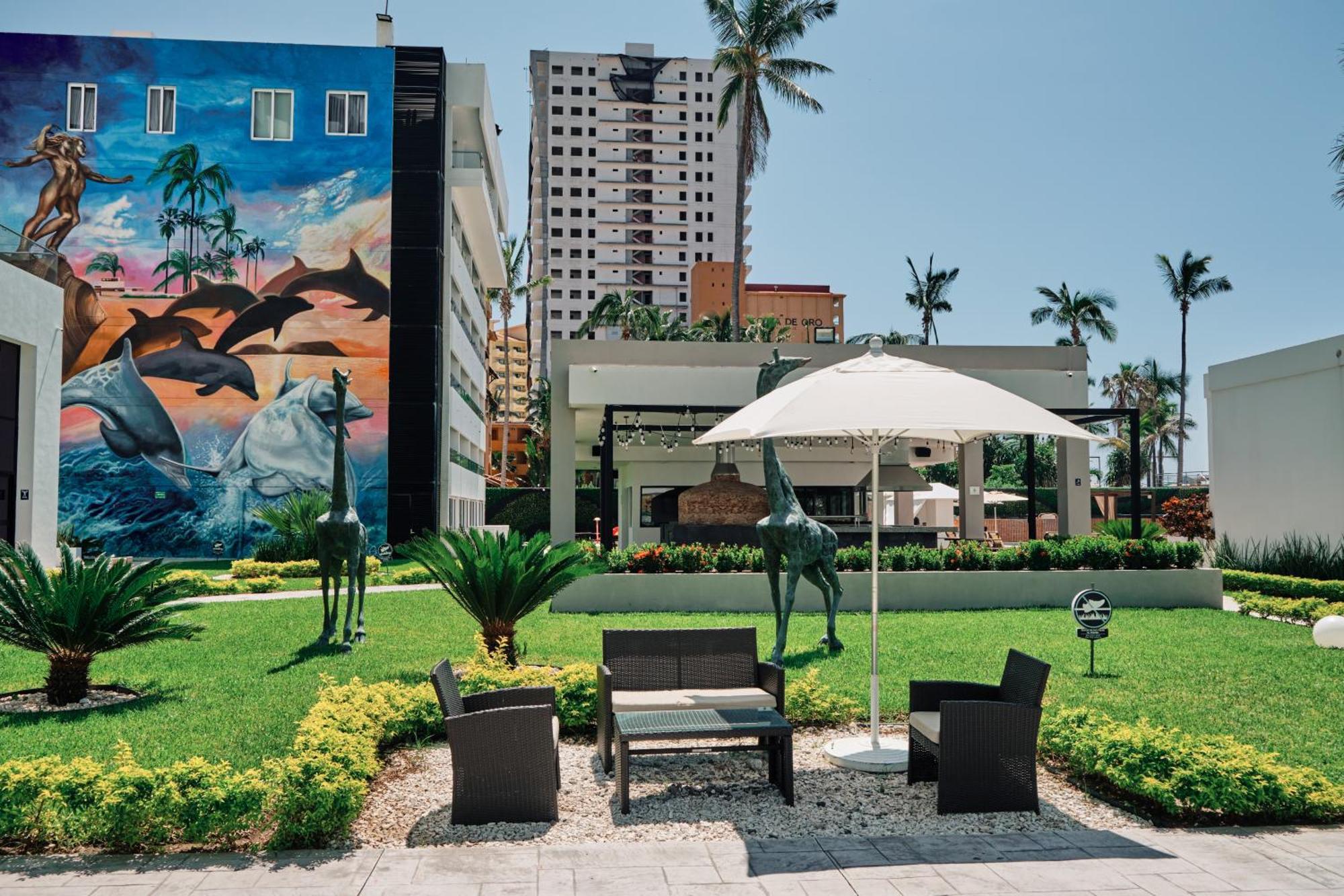 The At 5* Mazatlán