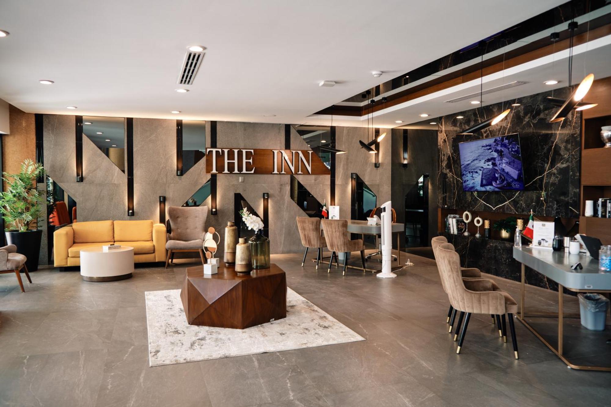 Hotel The At 5*