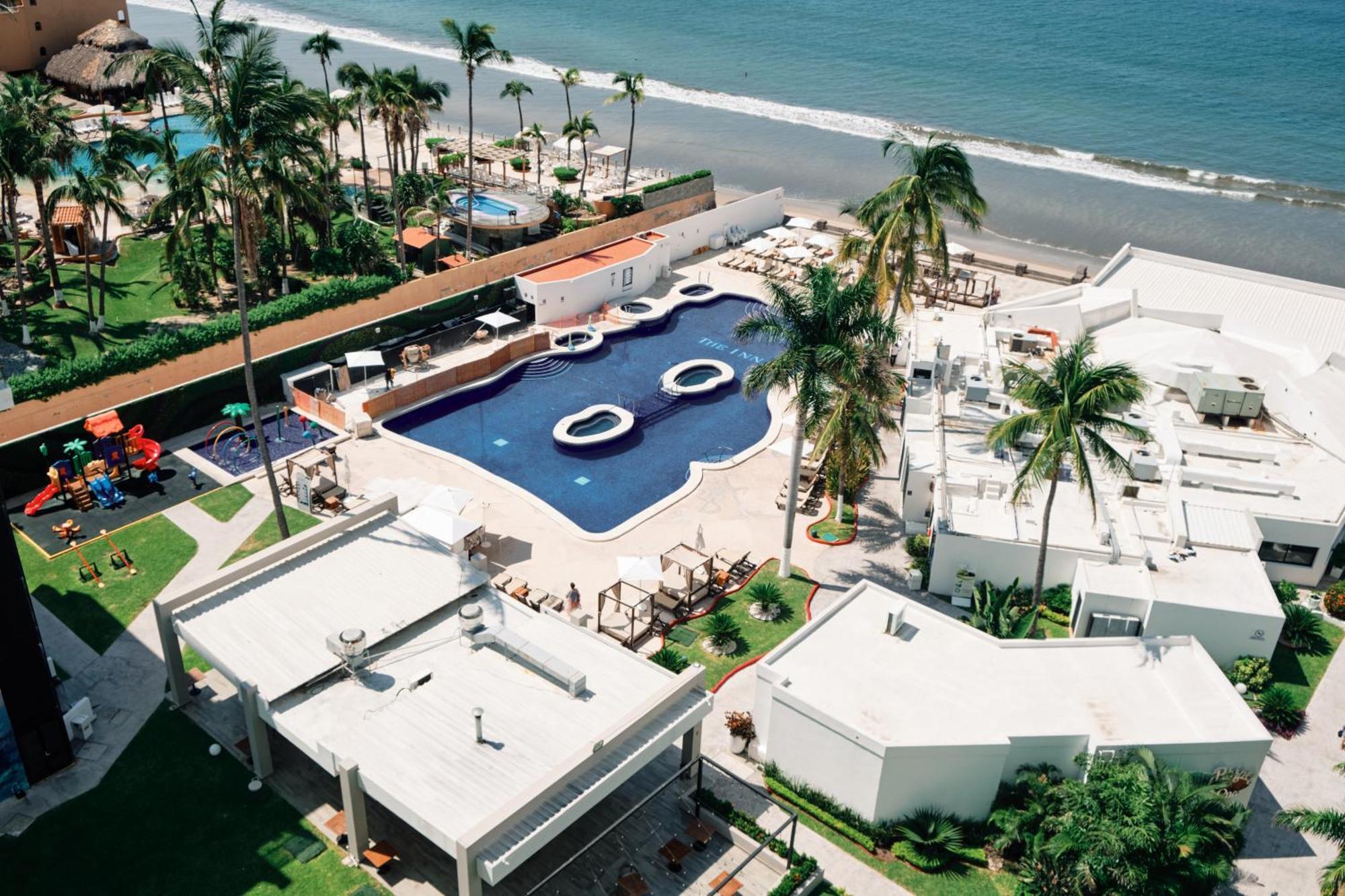 Hotel The At