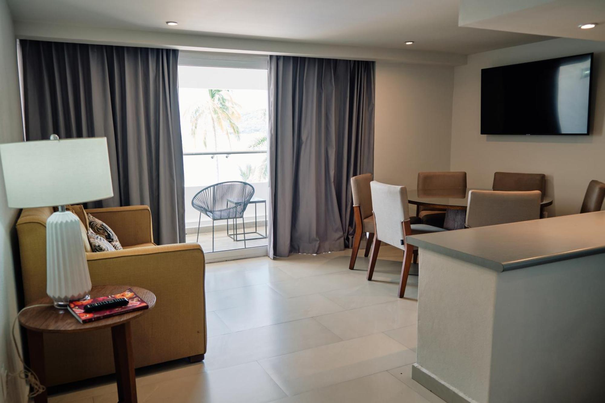 The At 5* Mazatlán