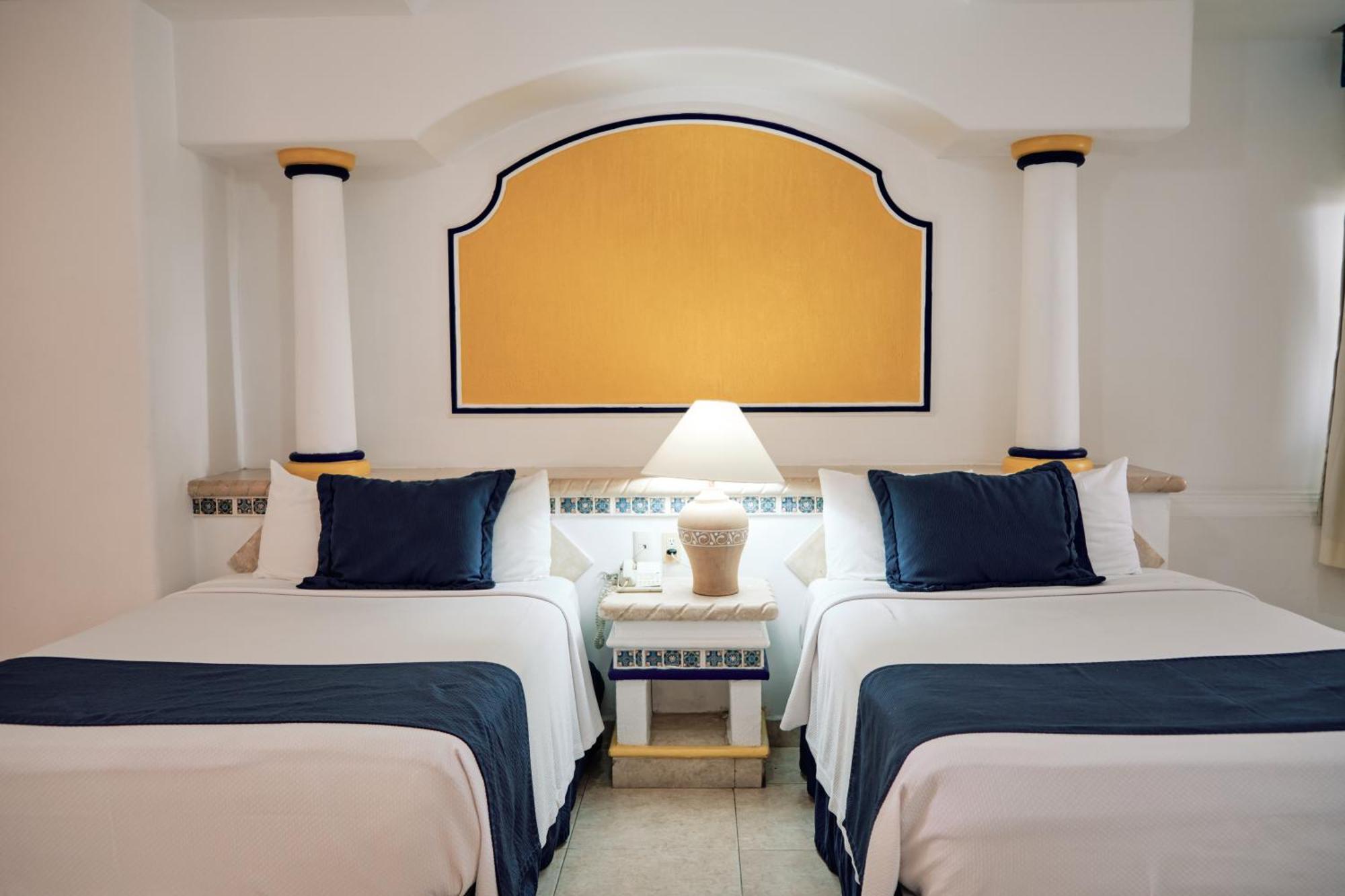 The At 5* Mazatlán