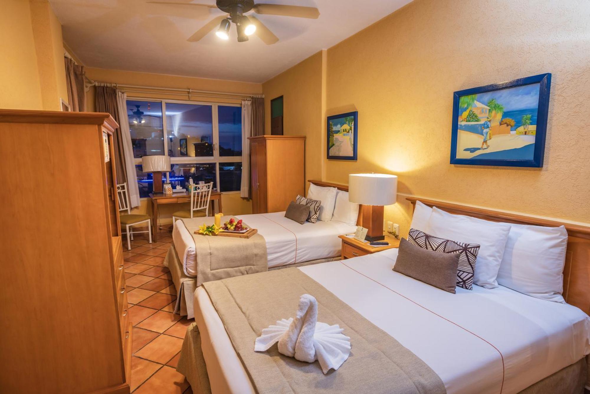Western Freeman 3* Mazatlan