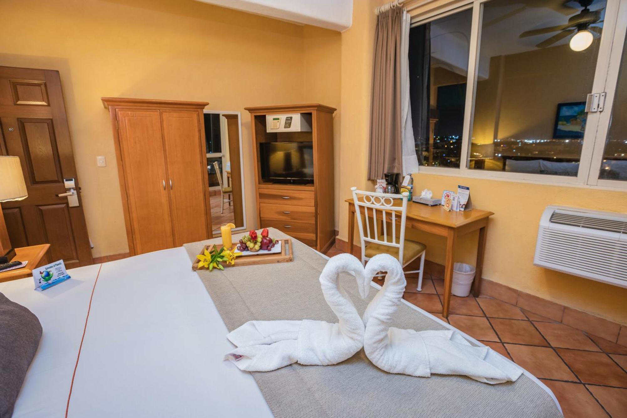 Western Freeman Hotel Mazatlan