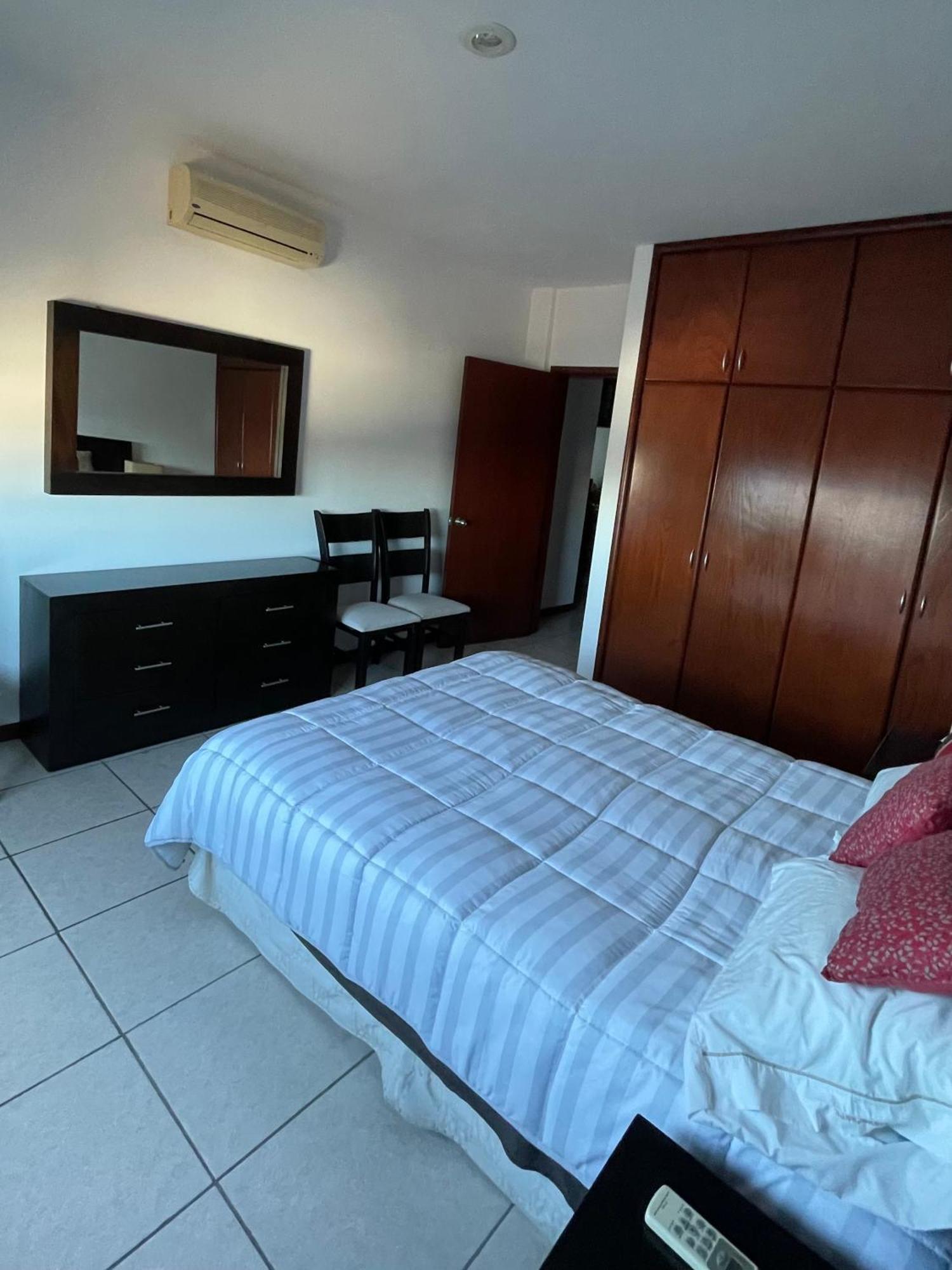 Precioso Departamento En Mazatlan, Tenerife, El Cid * Mazatlán